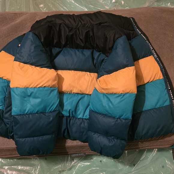 Tommy Hilfiger Colorblock Puffer Jacket - Picture 3 of 7